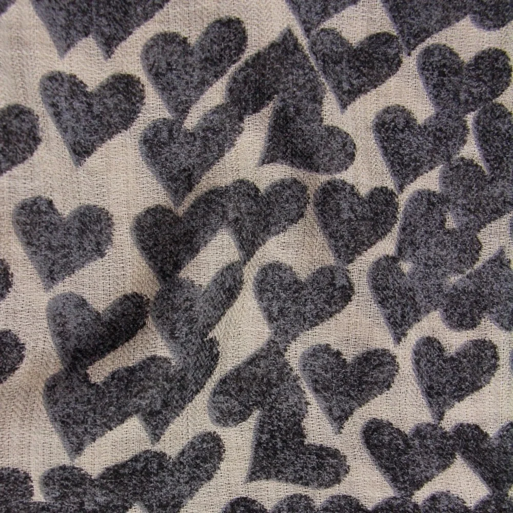 Wool & Silk Heart Print Scarf – Lightweight, Luxe & Soft - Picture 6 of 6